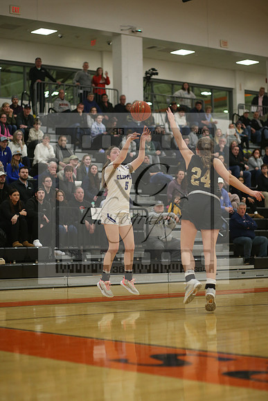 Norwell, Bishop Fenwick, girls hoops, miaa, state semifnal, 2023